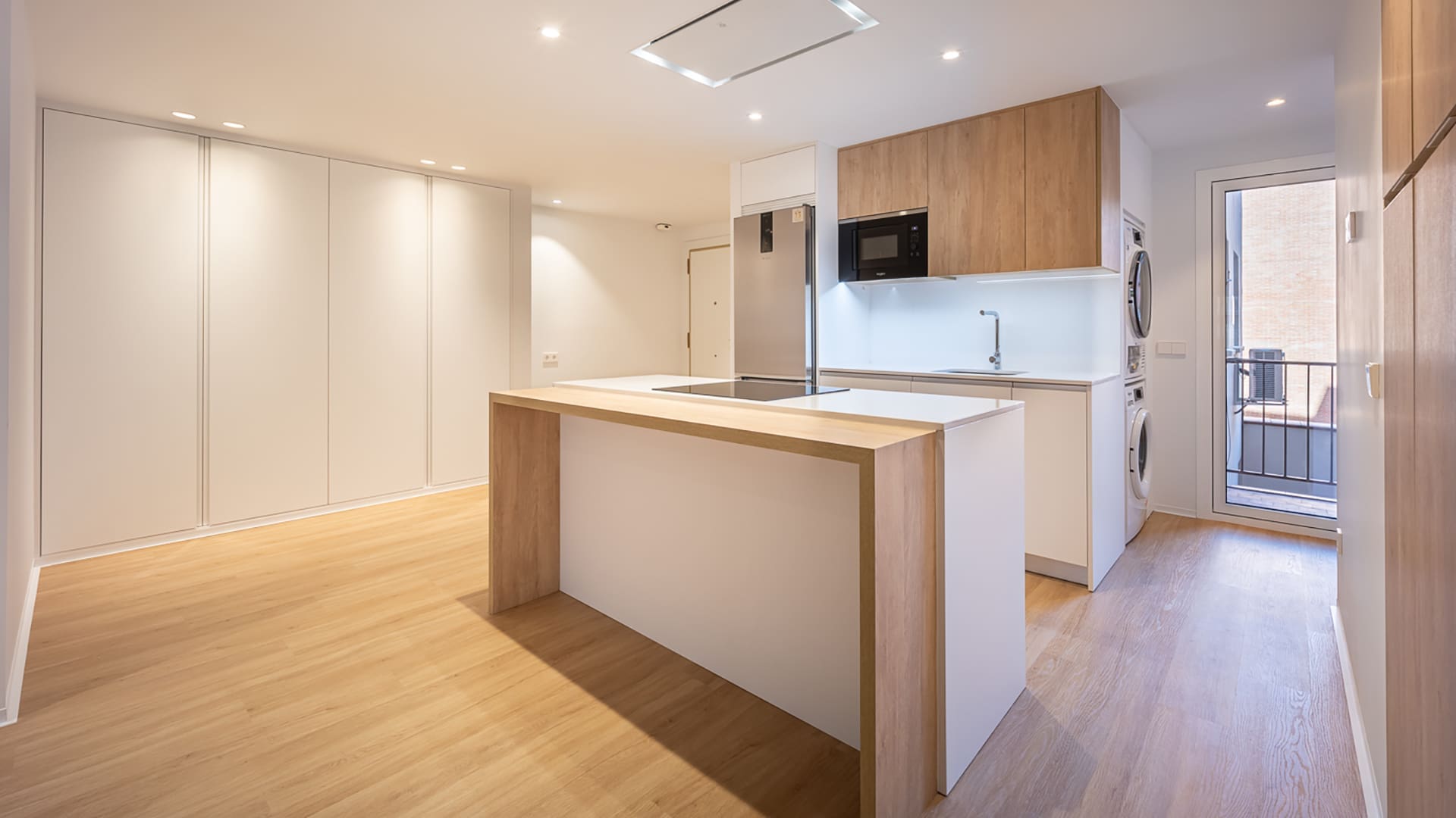 06. kitchen view