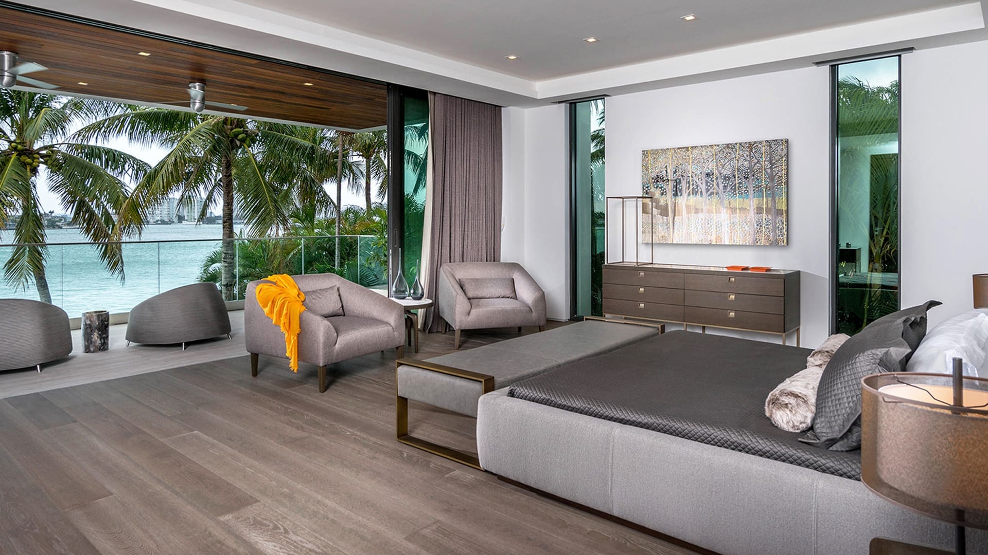 09. Master Bedroom